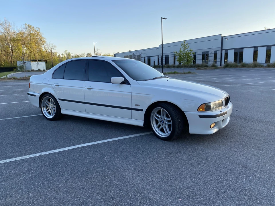 2003 BMW E39 540i - Image 26 of 31