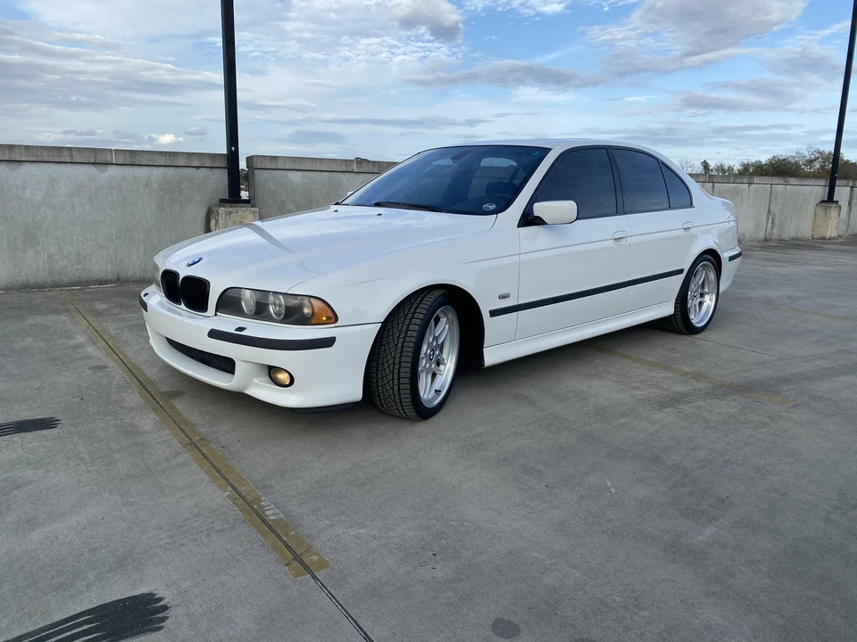 2003 BMW E39 540i - Image 8 of 31