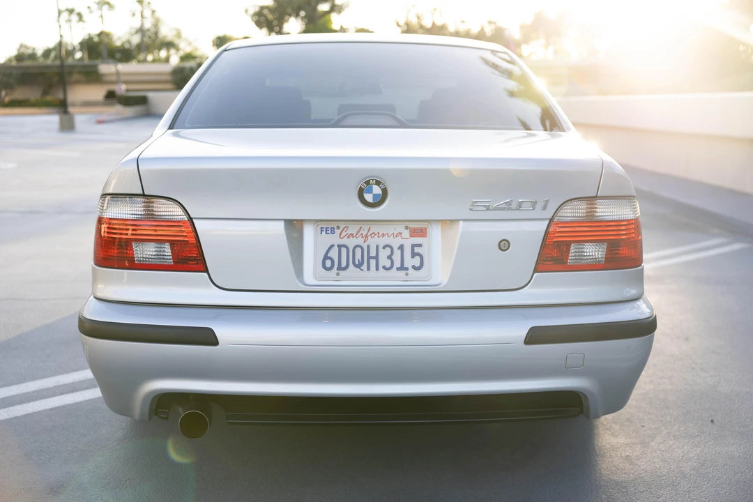 2003 BMW E39 540i - Image 19 of 31