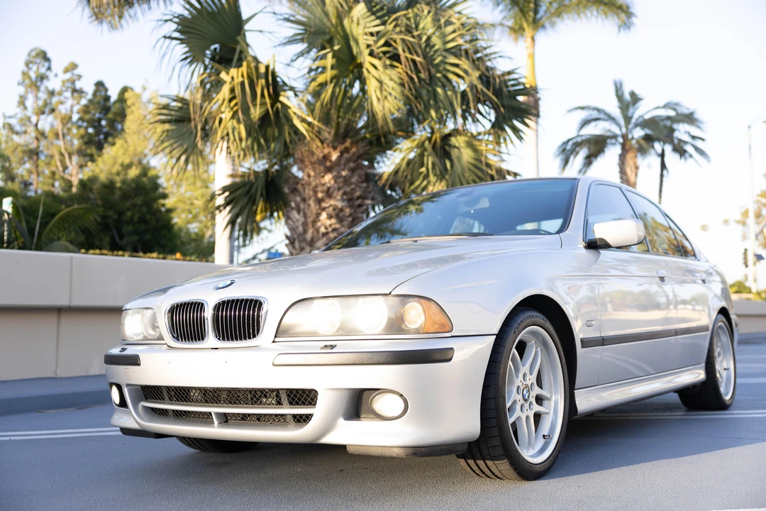 2003 BMW E39 540i - Image 11 of 31