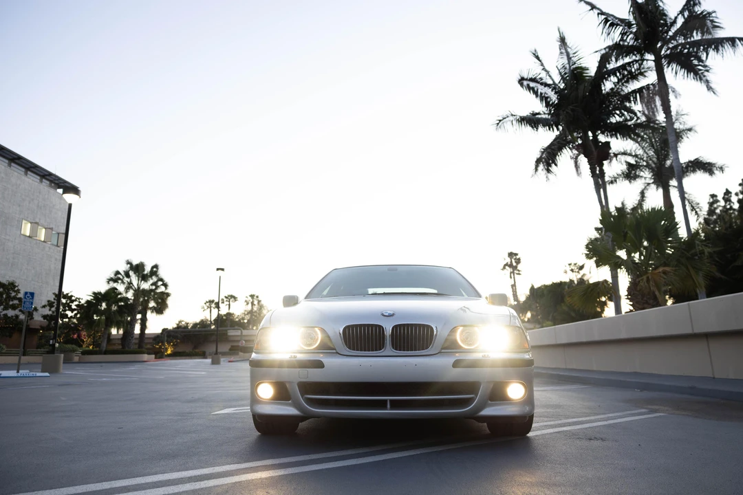 2003 BMW E39 540i - Image 8 of 31