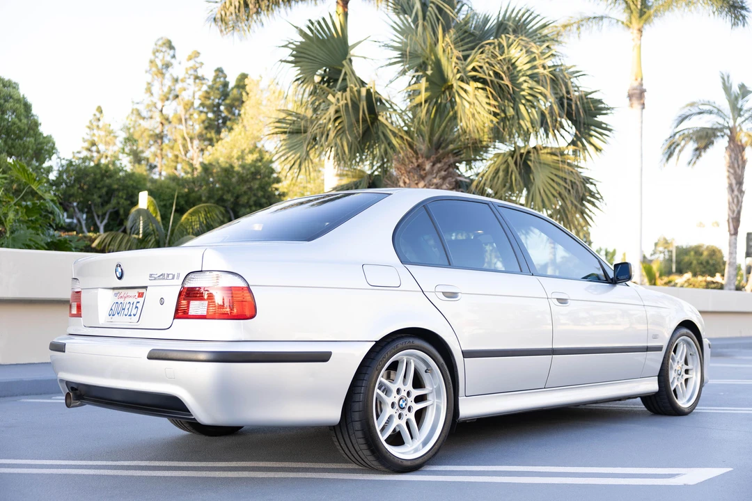 2003 BMW E39 540i - Image 24 of 31