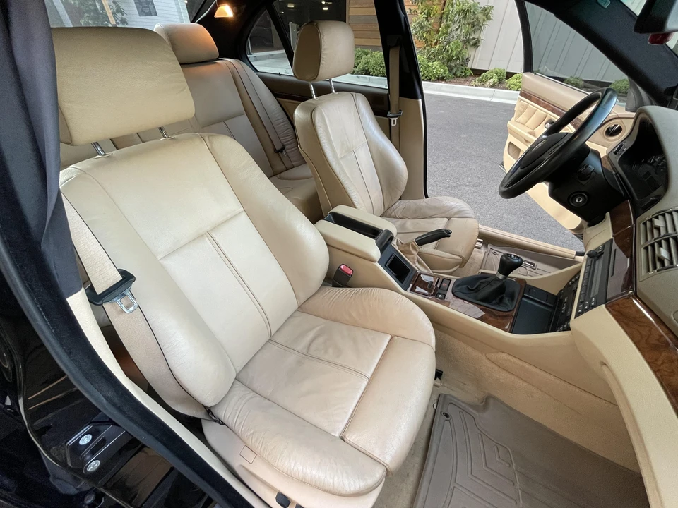 2003 BMW E39 540i - Image 13 of 14