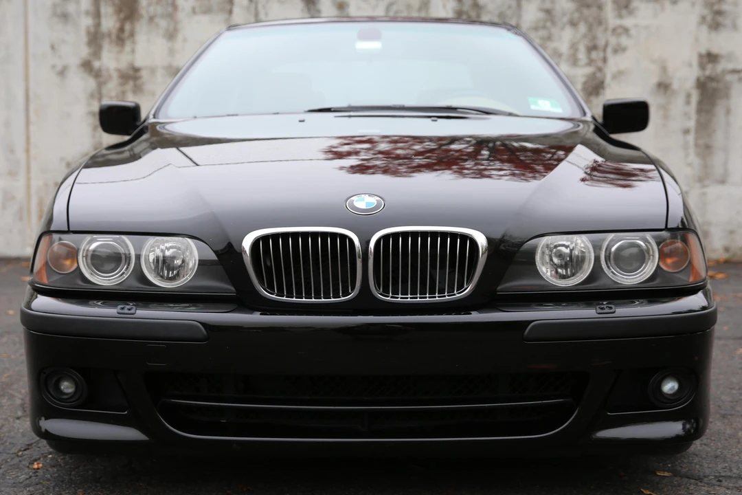 2003 BMW E39 540i - Image 2 of 14