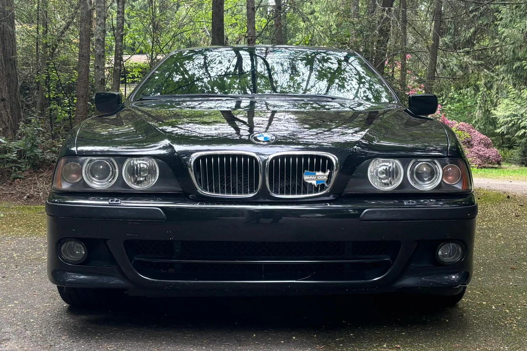 2003 BMW E39 540i - Image 2 of 31