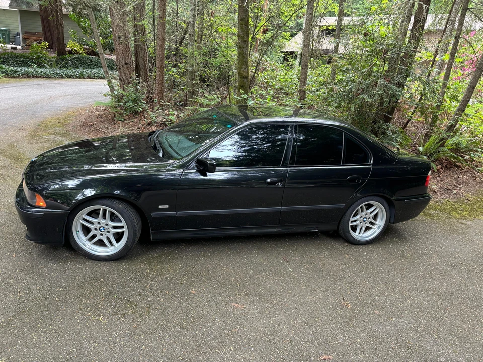 2003 BMW E39 540i - Image 21 of 31