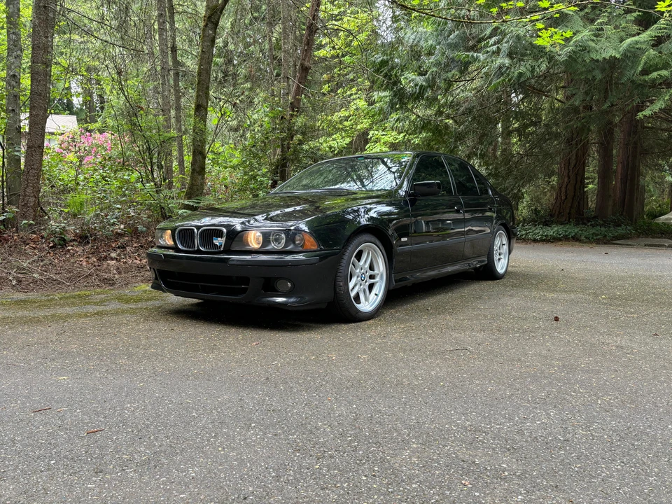 2003 BMW E39 540i - Image 17 of 31