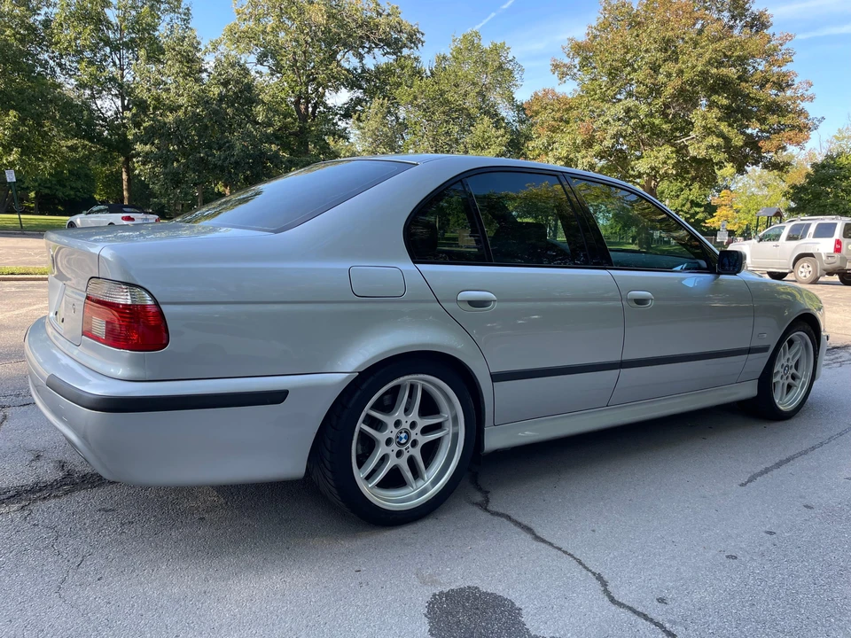 2003 BMW E39 540i - Image 20 of 31