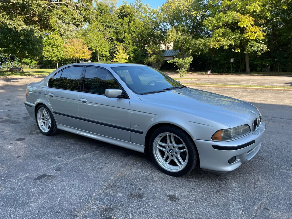 2003 BMW E39 540i - Image 25 of 31