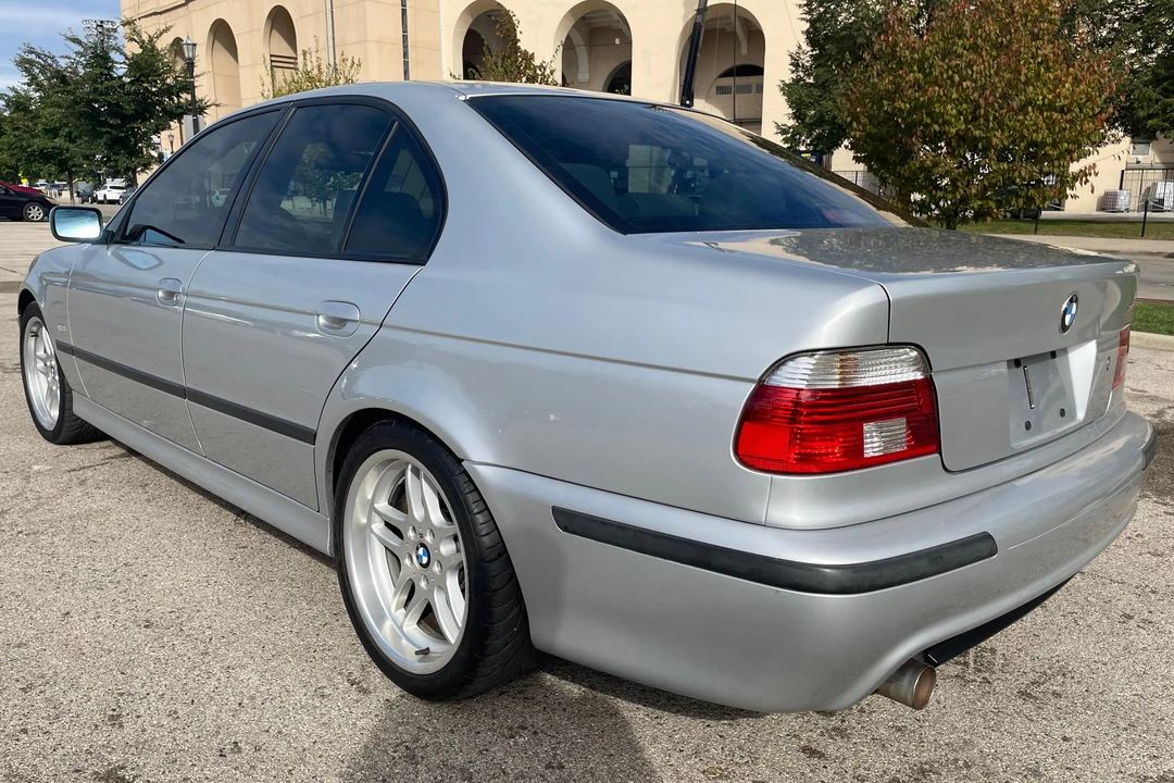 2003 BMW E39 540i - Image 4 of 31