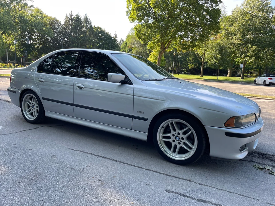 2003 BMW E39 540i - Image 24 of 31