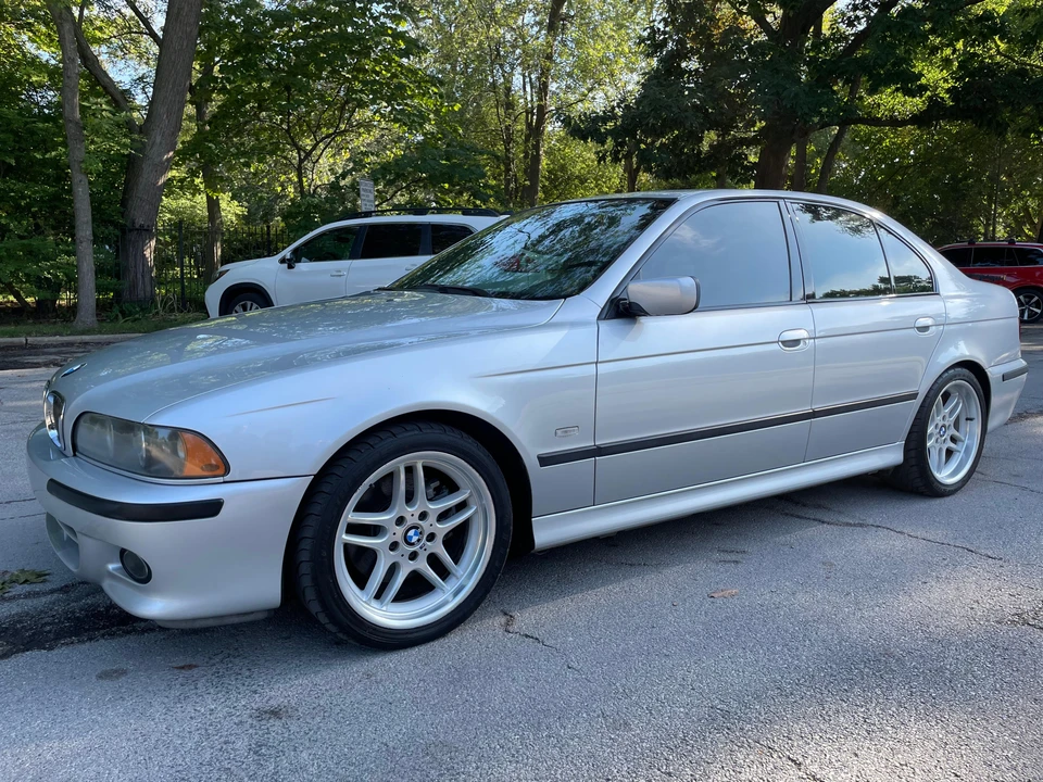2003 BMW E39 540i - Image 7 of 31