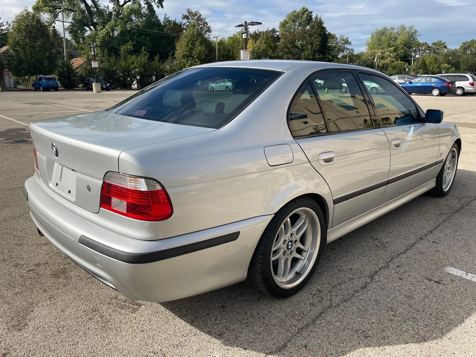 2003 BMW E39 540i - Image 18 of 31