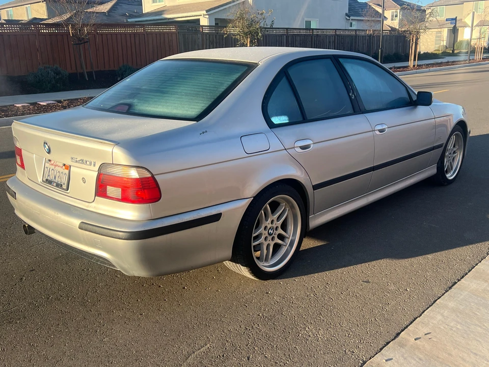 2003 BMW E39 540i - Image 15 of 31