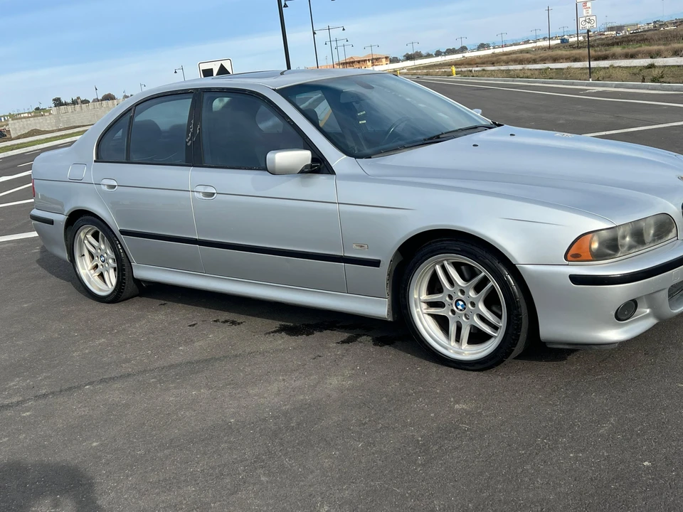 2003 BMW E39 540i - Image 20 of 31