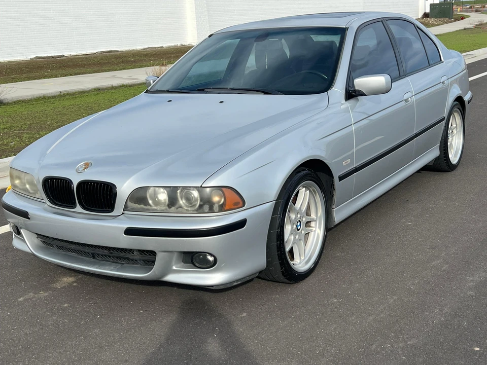 2003 BMW E39 540i - Image 7 of 31