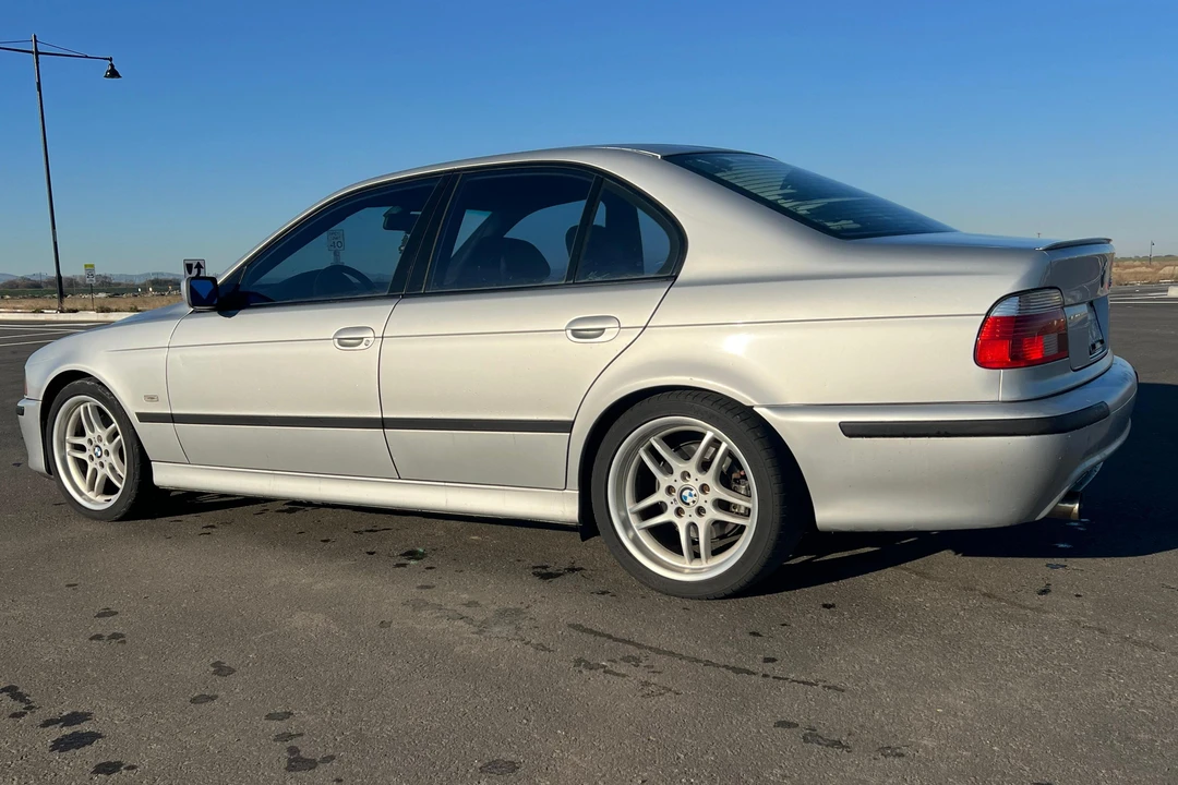 2003 BMW E39 540i - Image 4 of 31