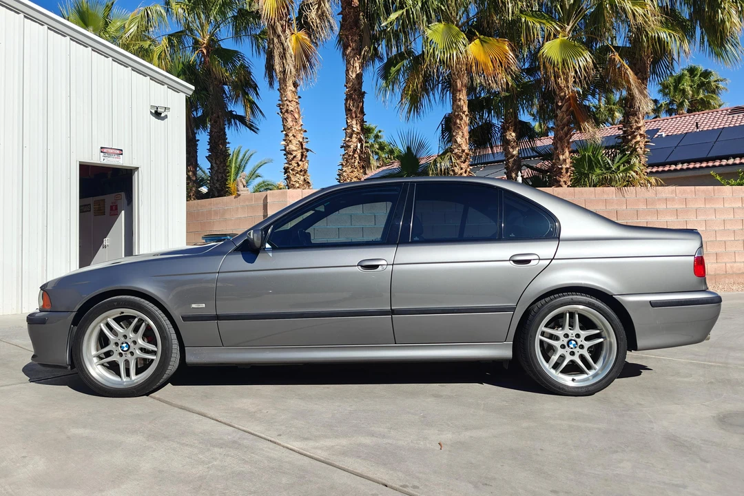 2003 BMW E39 540i - Image 3 of 31