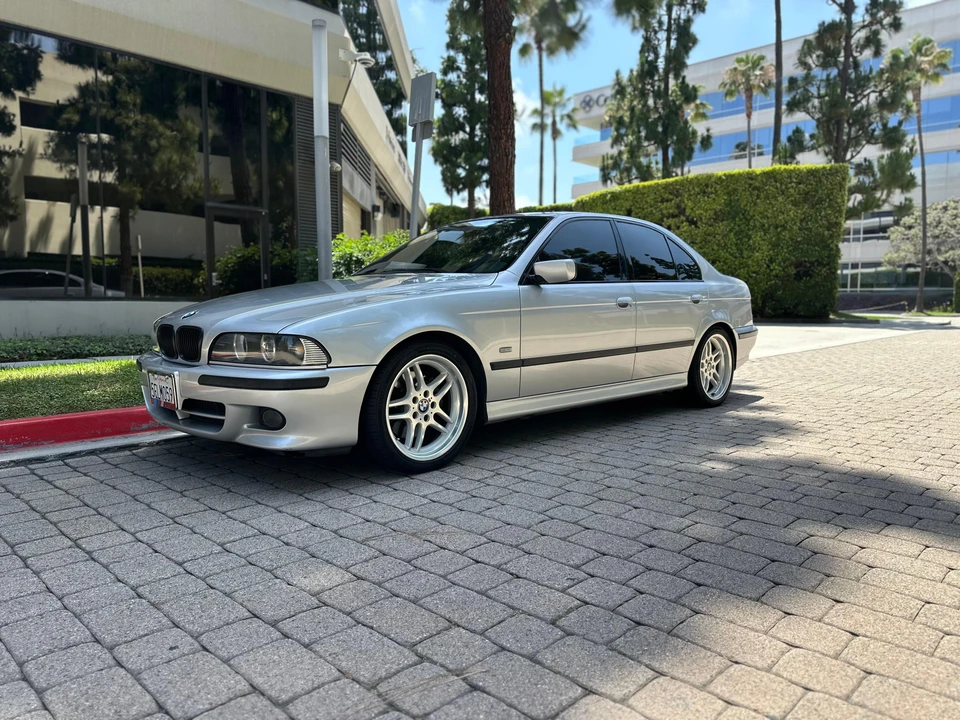 2003 BMW E39 540i - Image 6 of 31