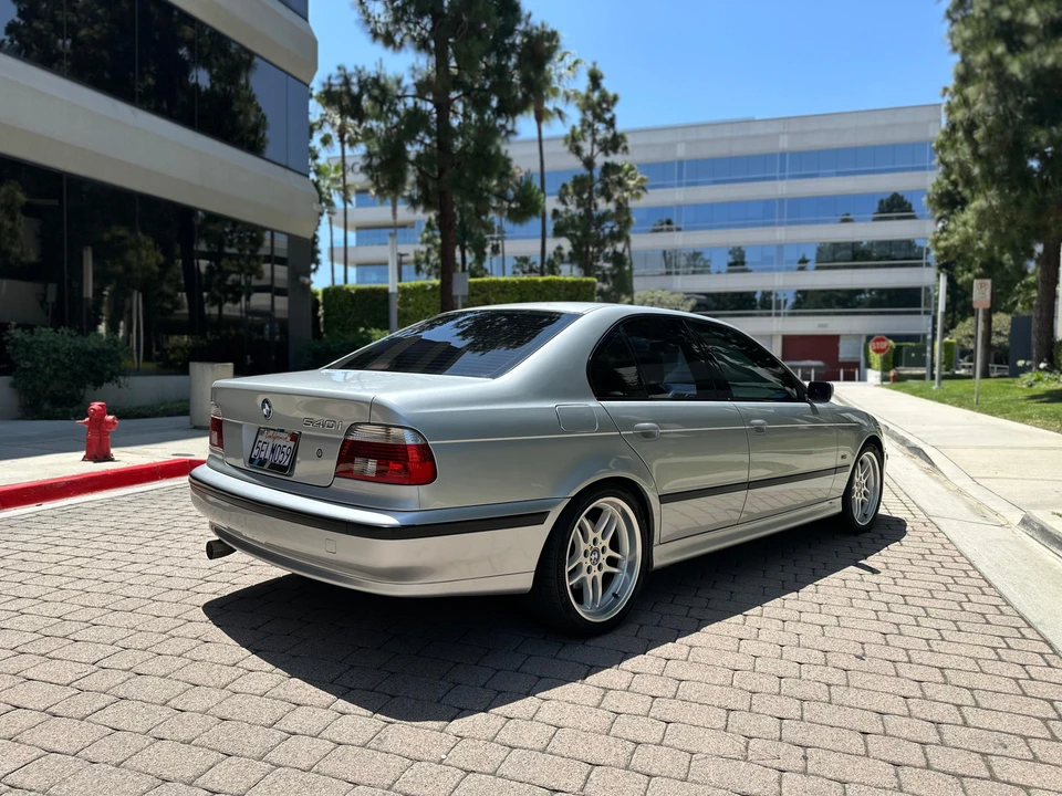 2003 BMW E39 540i - Image 13 of 31