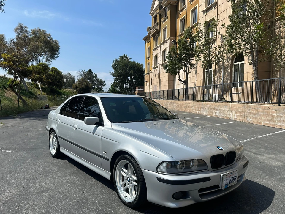 2003 BMW E39 540i - Image 26 of 31
