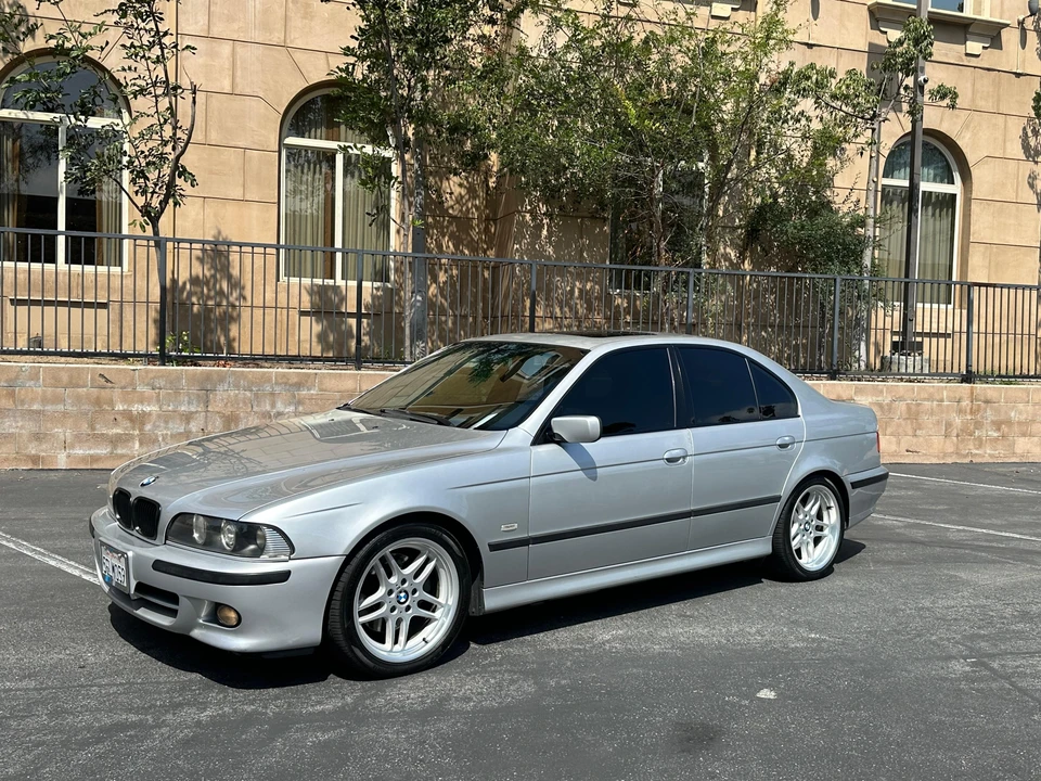 2003 BMW E39 540i - Image 19 of 31