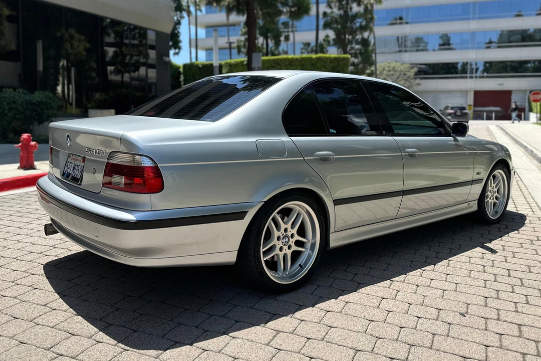 2003 BMW E39 540i - Image 4 of 31
