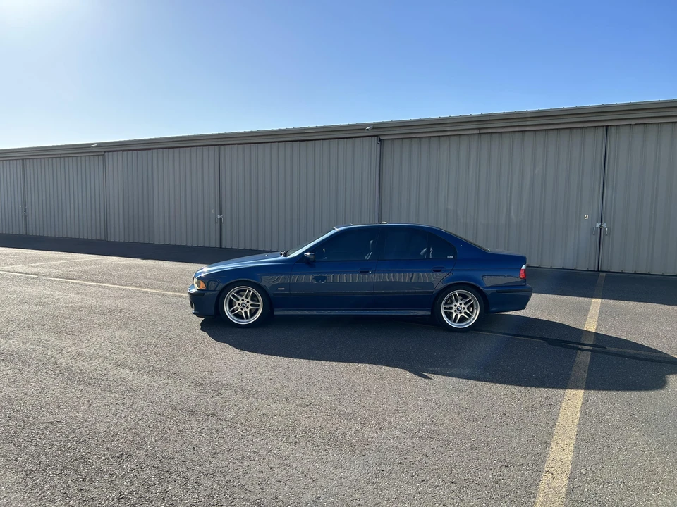 2003 BMW E39 540i - Image 8 of 31