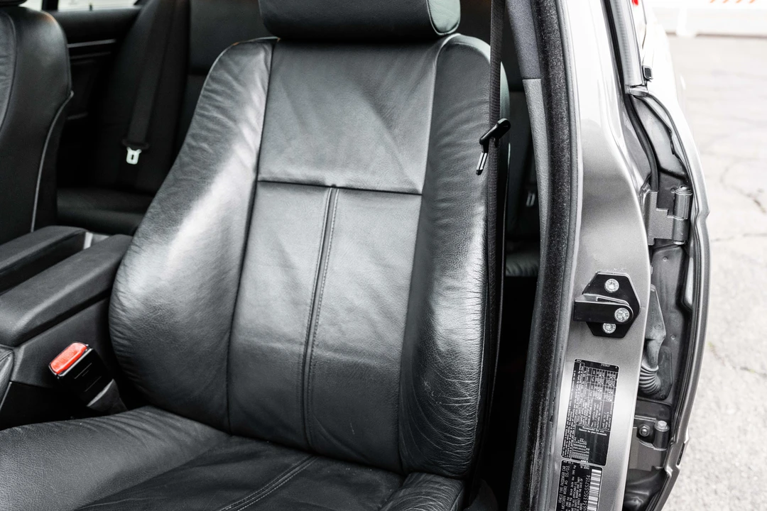2003 BMW E39 540i - Image 23 of 31