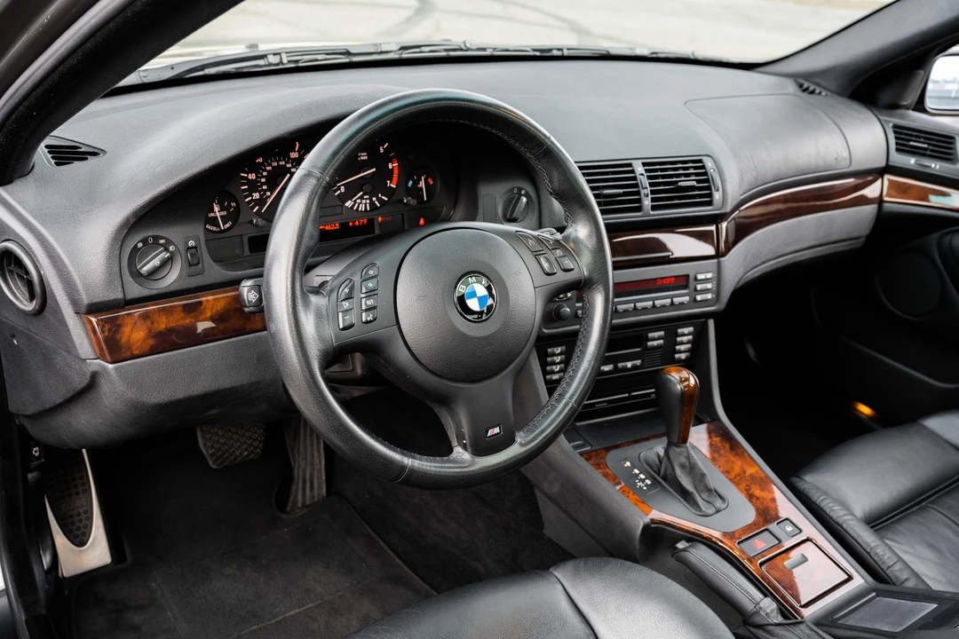 2003 BMW E39 540i - Image 30 of 31