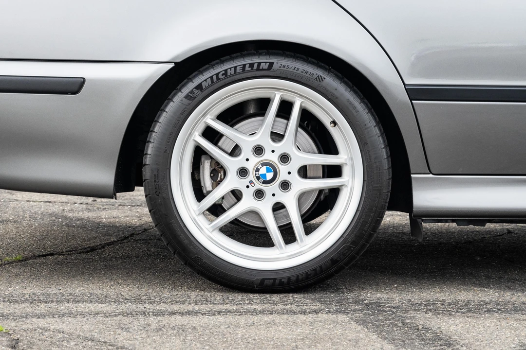 2003 BMW E39 540i - Image 15 of 31