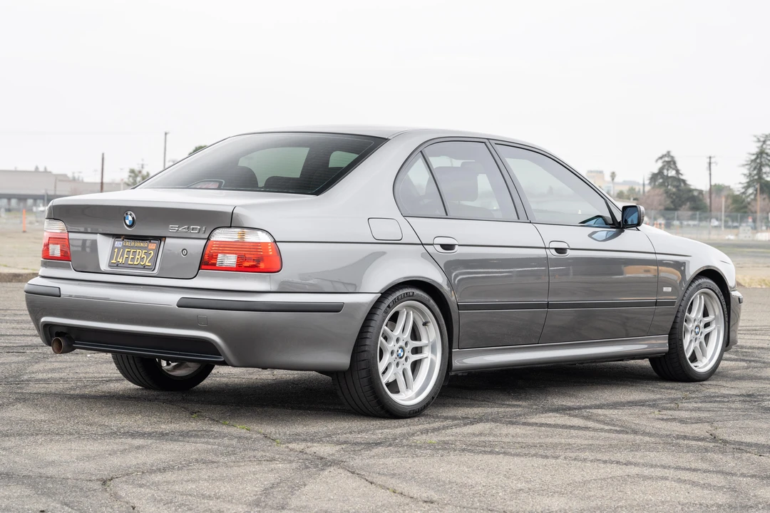 2003 BMW E39 540i - Image 7 of 31