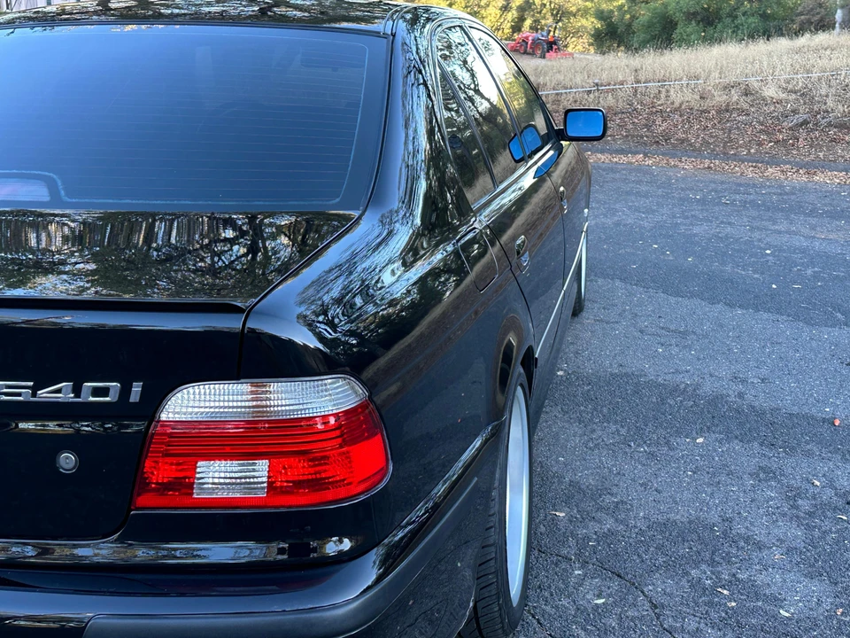 2003 BMW E39 540i - Image 24 of 31