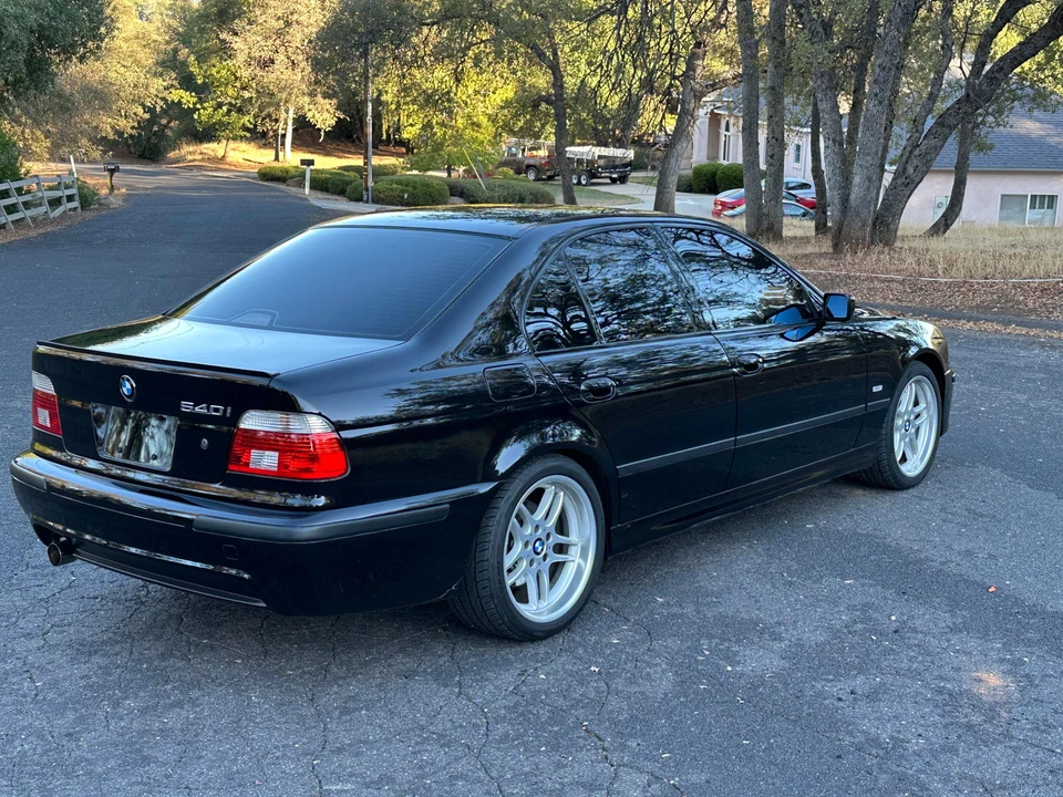 2003 BMW E39 540i - Image 10 of 31