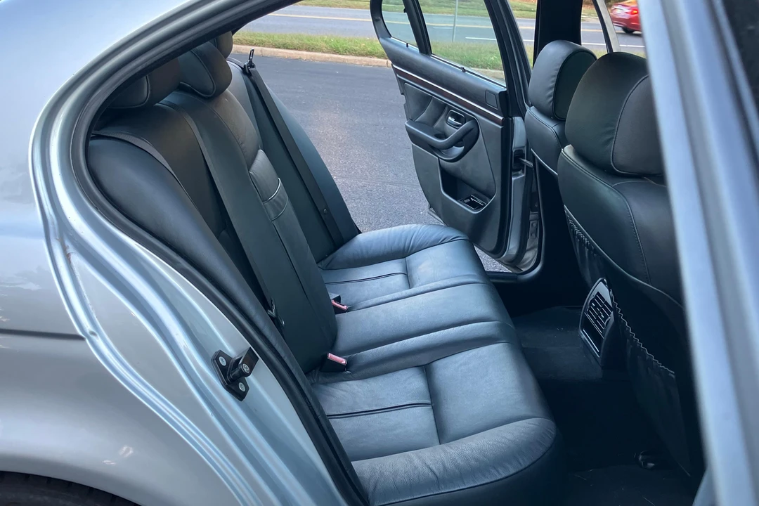 2003 BMW E39 540i - Image 25 of 31