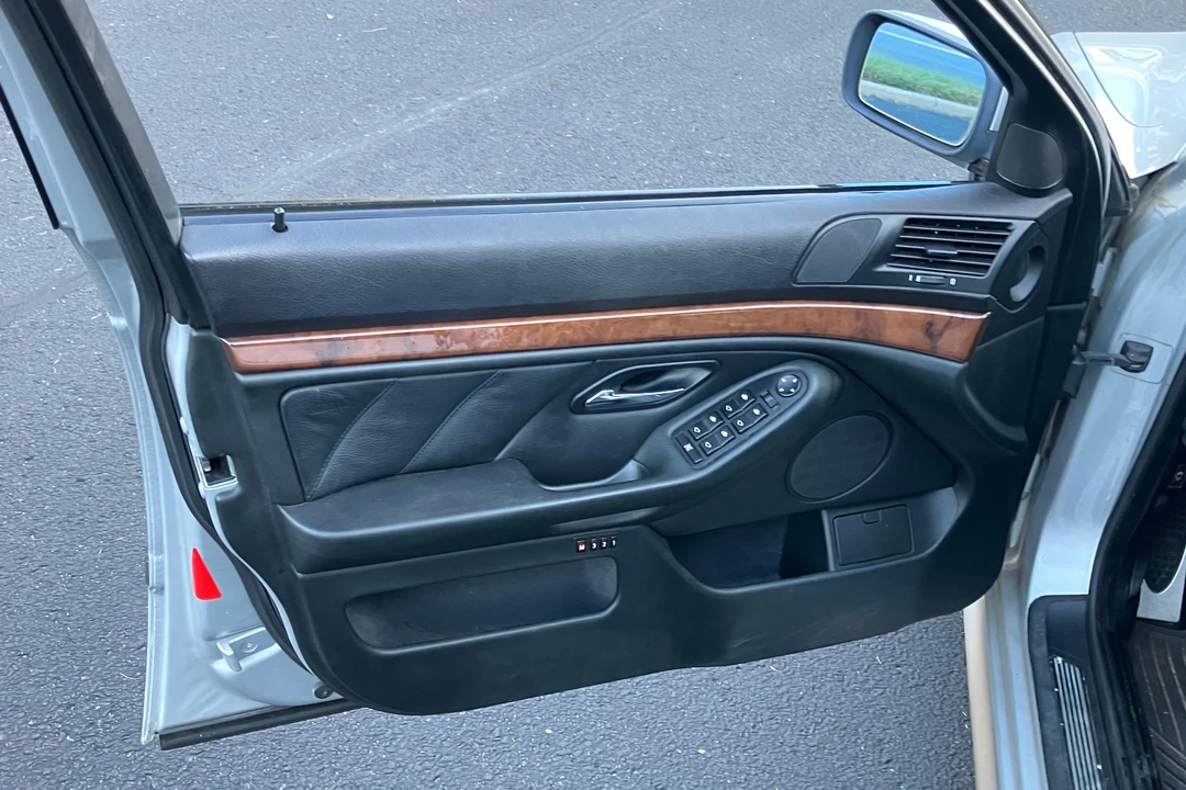 2003 BMW E39 540i - Image 31 of 31