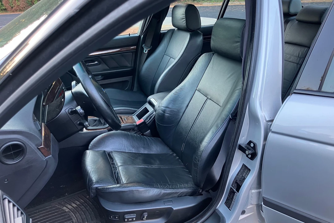 2003 BMW E39 540i - Image 19 of 31