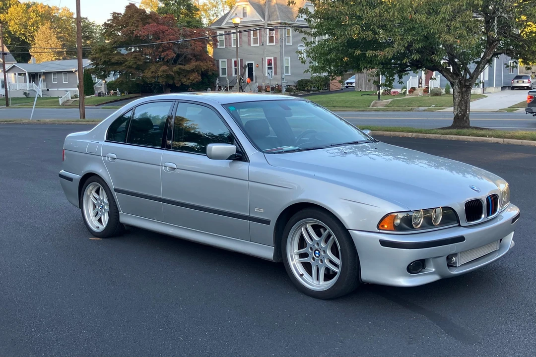 2003 BMW E39 540i - Image 8 of 31