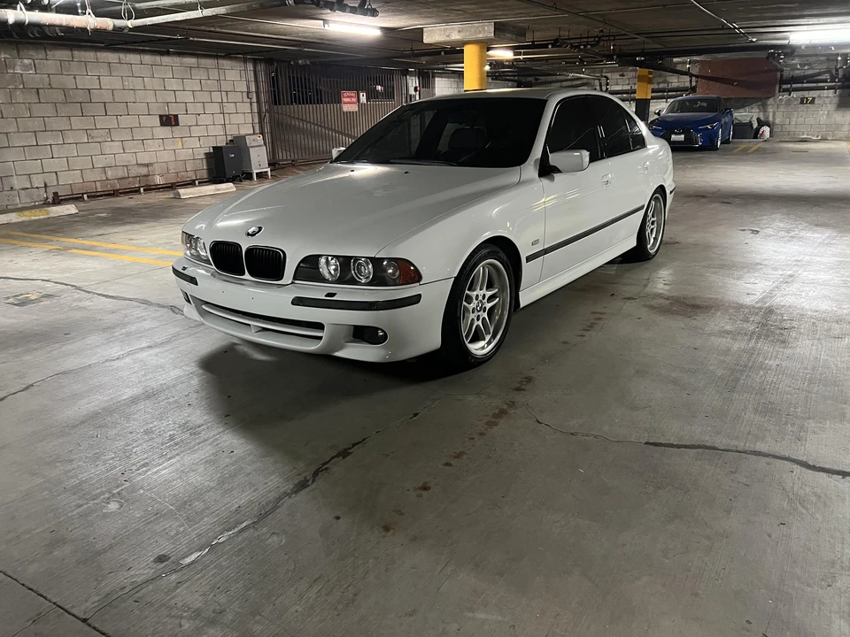 2003 BMW E39 540i - Image 7 of 31