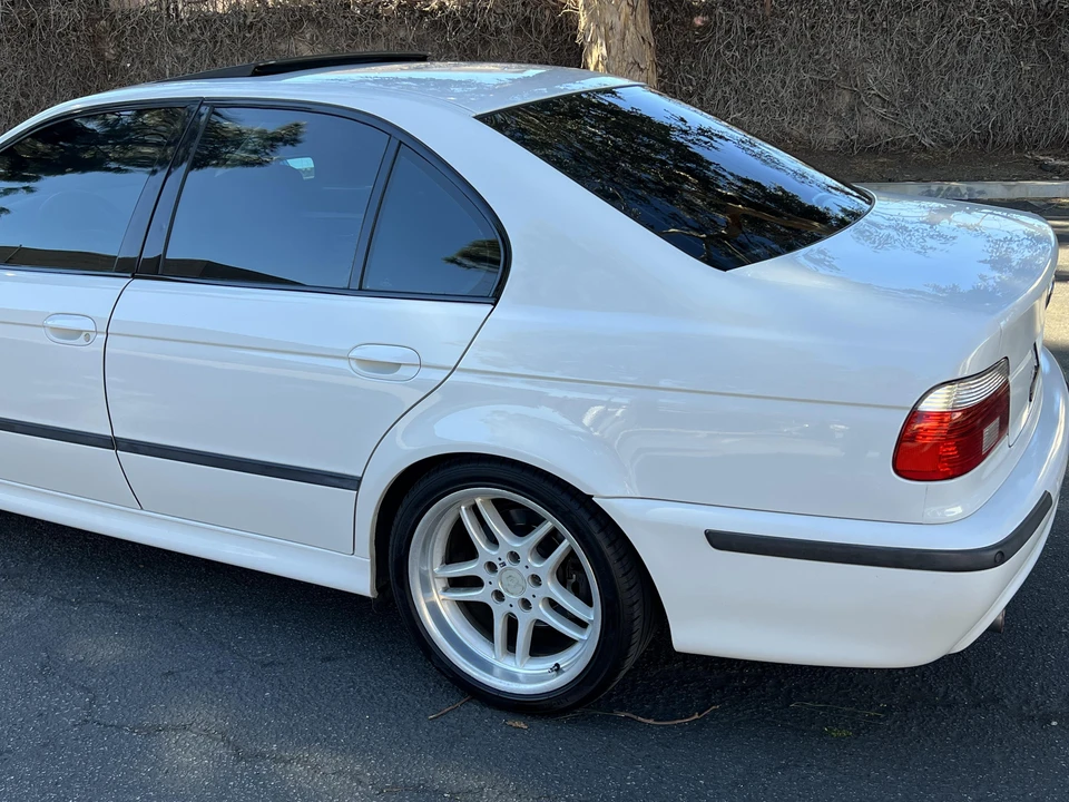 2003 BMW E39 540i - Image 25 of 31