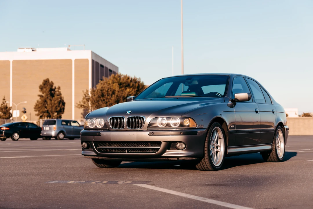 2003 BMW E39 540i - Image 7 of 31