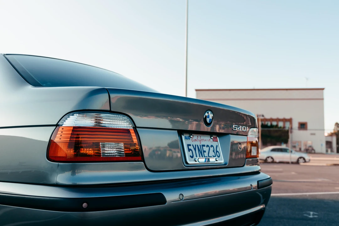 2003 BMW E39 540i - Image 28 of 31