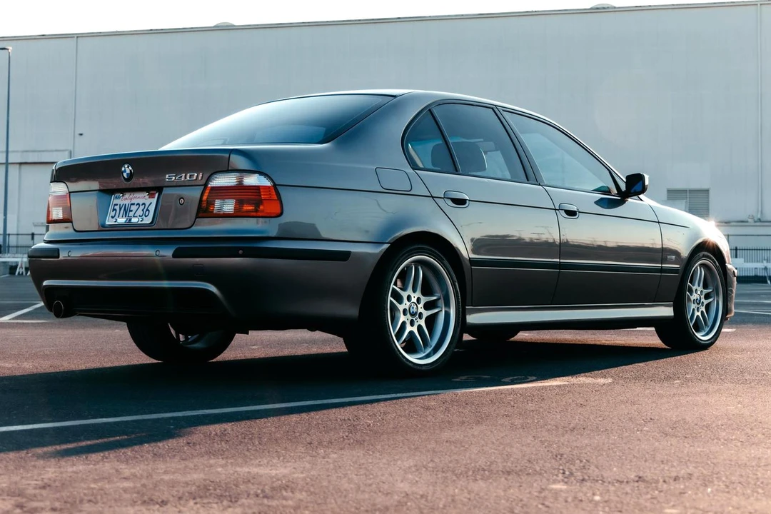 2003 BMW E39 540i - Image 5 of 31