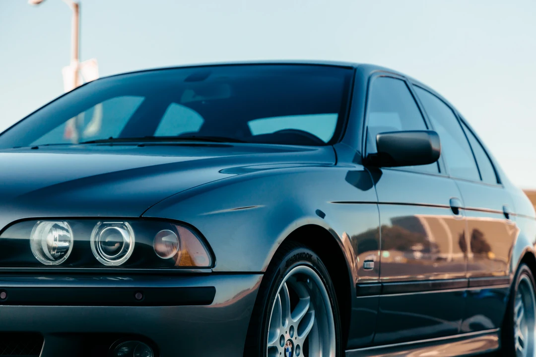 2003 BMW E39 540i - Image 19 of 31