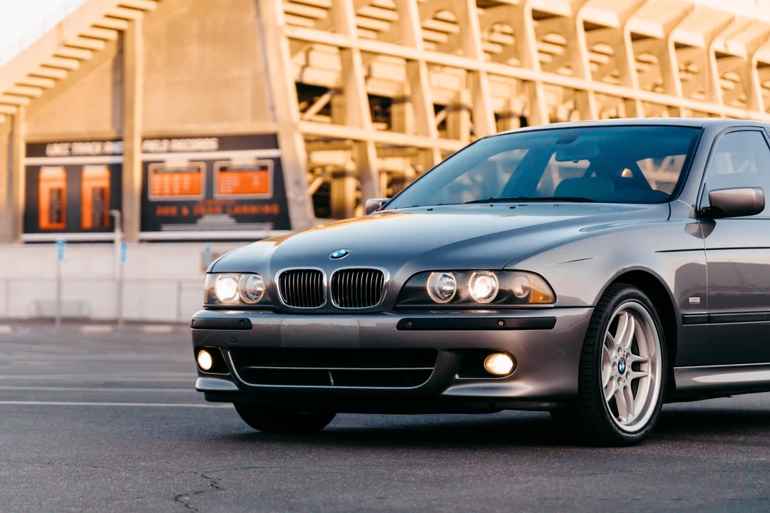 2003 BMW E39 540i - Image 17 of 31