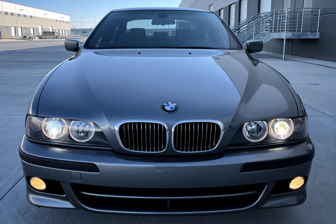 2003 BMW E39 540i - Image 2 of 31