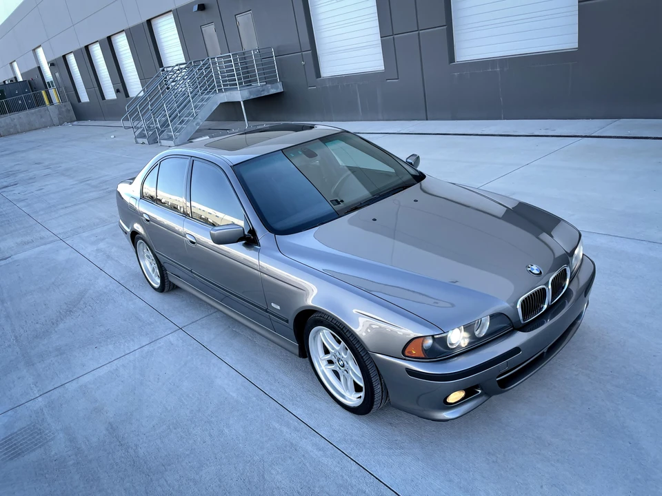 2003 BMW E39 540i - Image 16 of 31