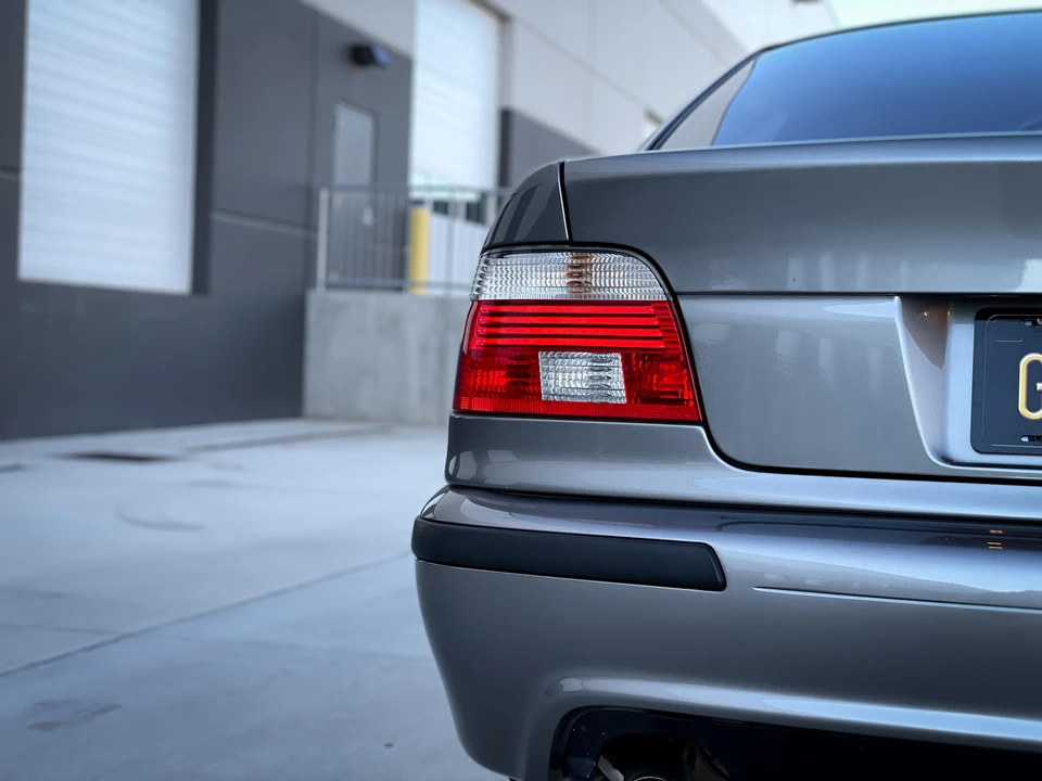 2003 BMW E39 540i - Image 25 of 31