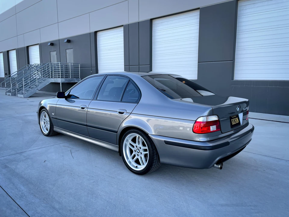 2003 BMW E39 540i - Image 9 of 31