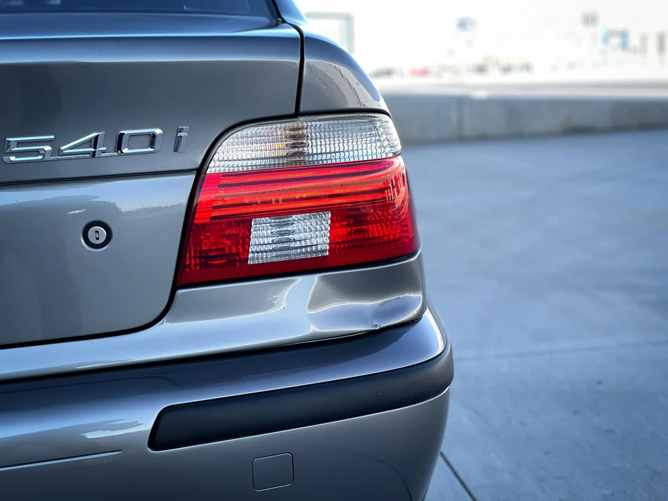 2003 BMW E39 540i - Image 27 of 31